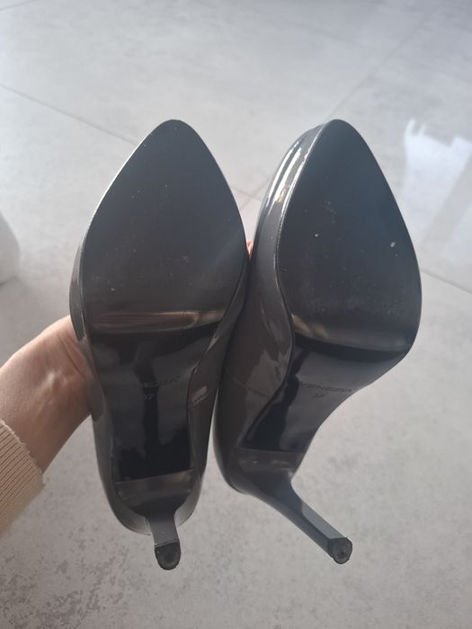 Szpilki VENEZIA rozm. 37