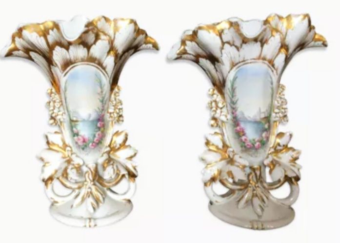 Par de jarras em porcelana Vieux de Paris
