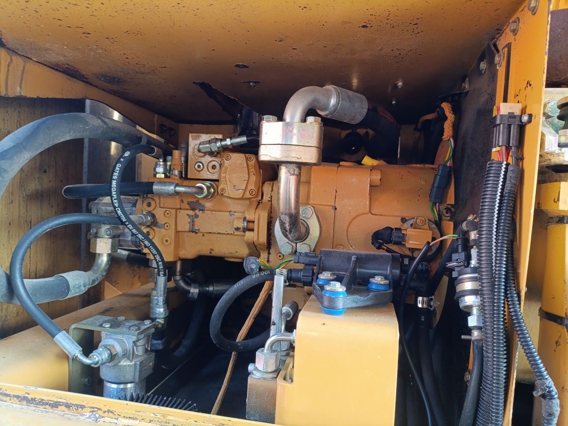 Koparka cat 315 rototilt głowica obrotowa powertilt  cat 313 liebherr