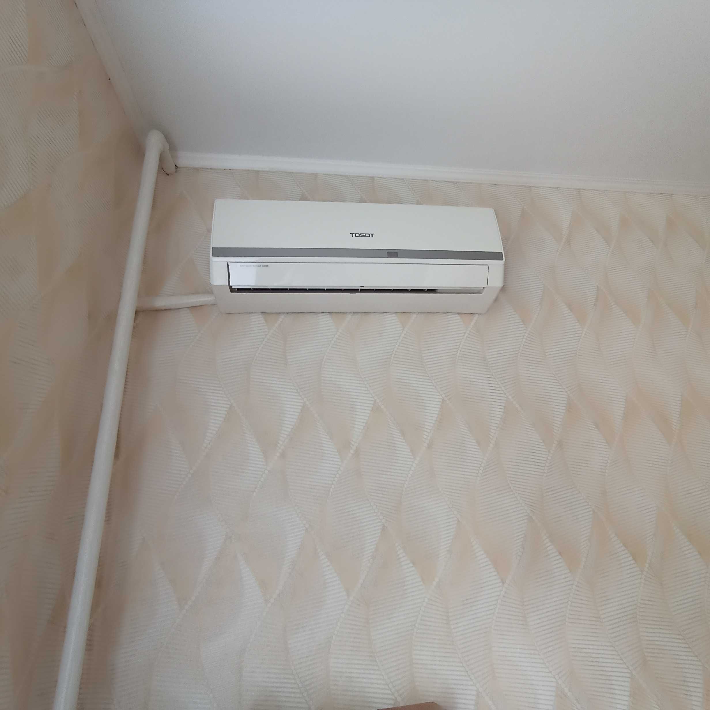 Продаю 2-х ком.квартиру на Адмиральской