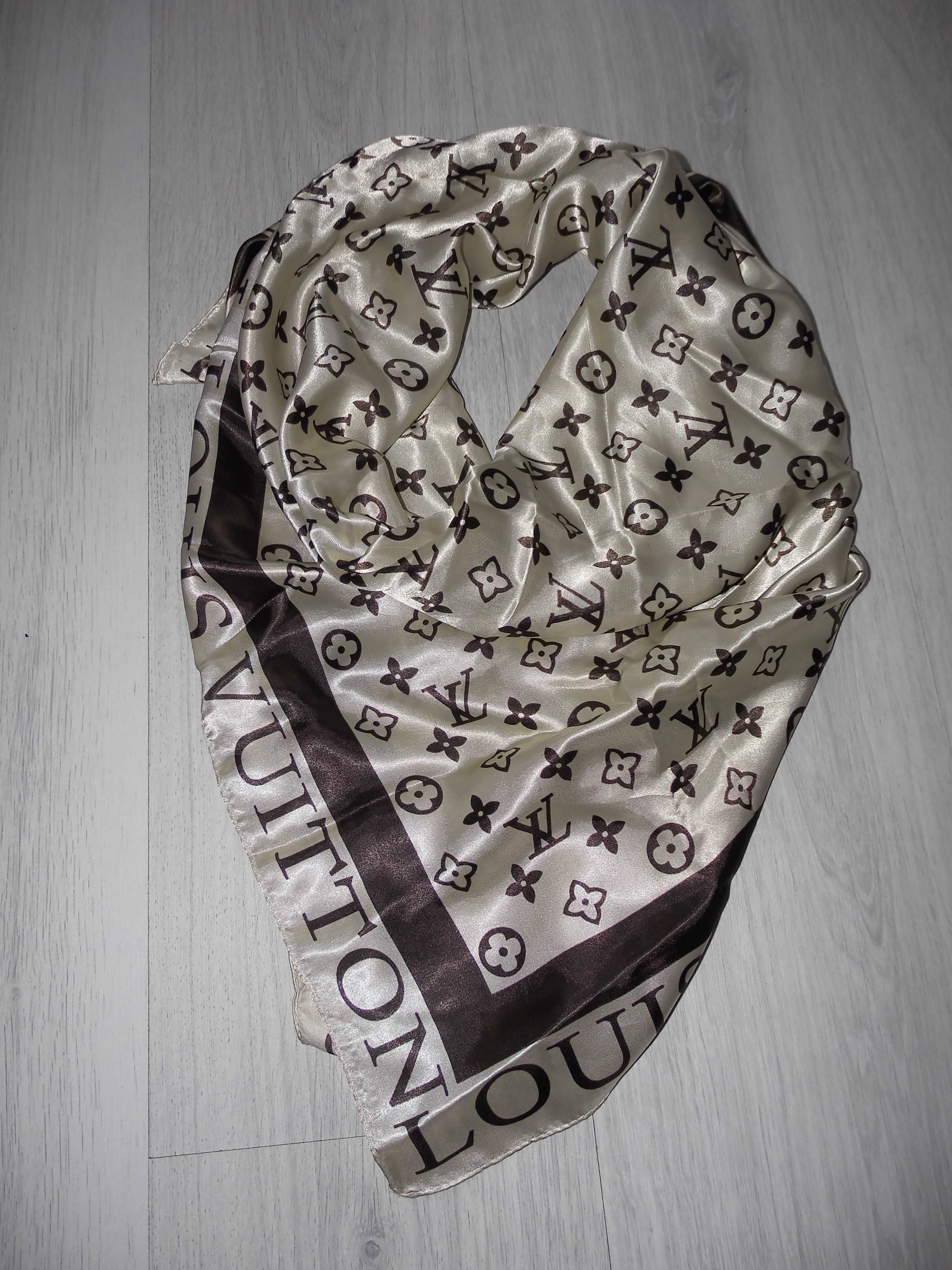 Louis Vuitton Italy Seta silk Chusta Apaszka Jedwab