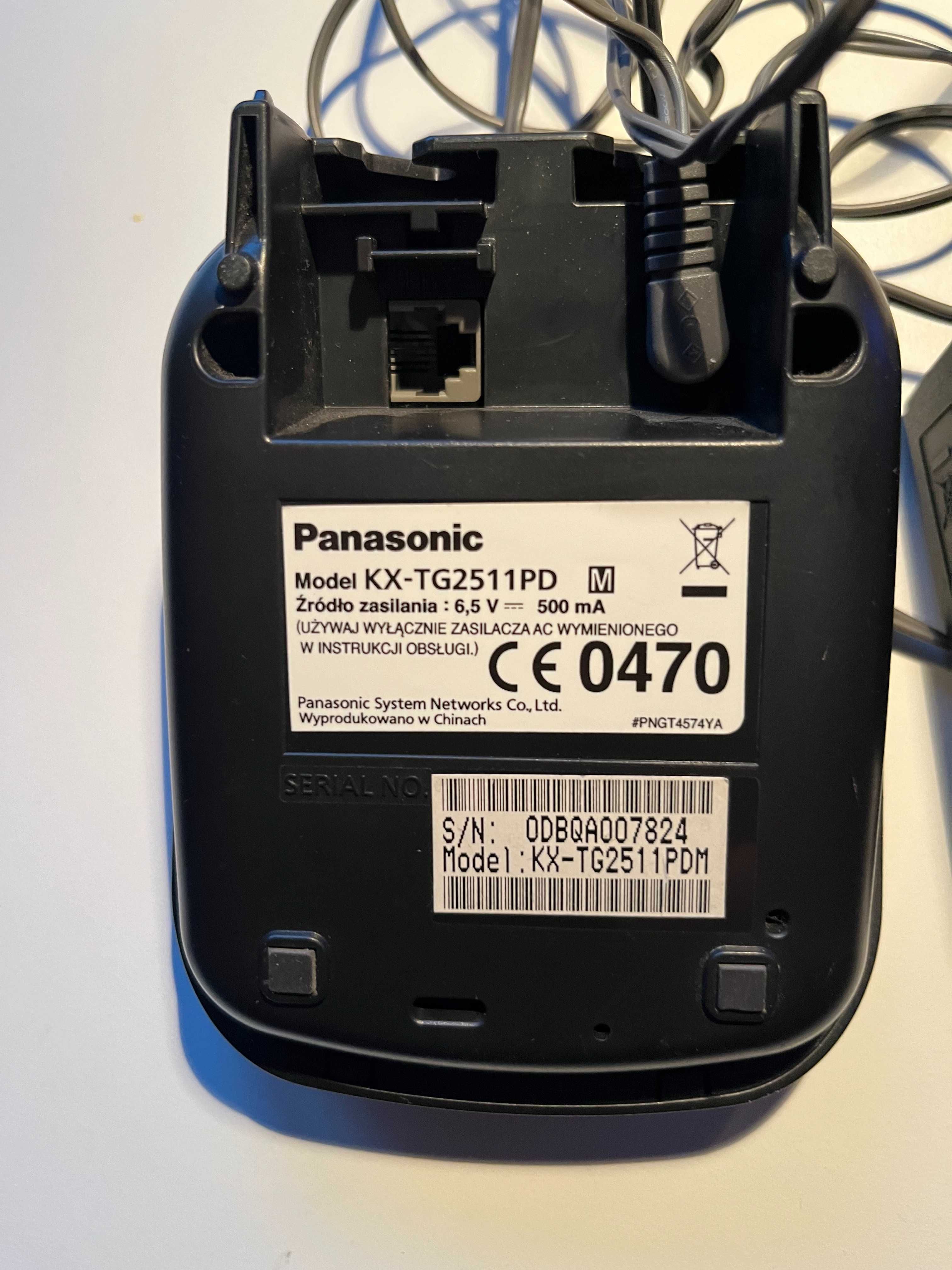 Telefon stacjonarny bezprzewodowy Panasonic KX-TG2511PDM