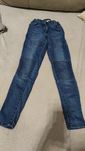 Spodnie jeansowe 146