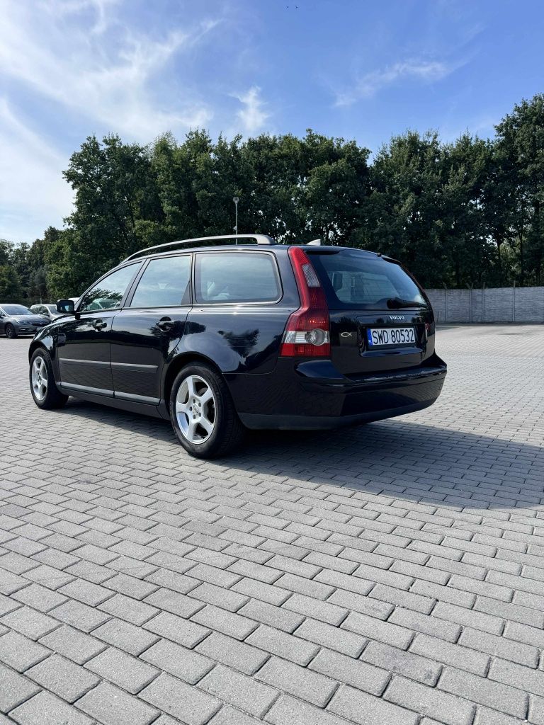 Volvo v50 2.0D  136KM