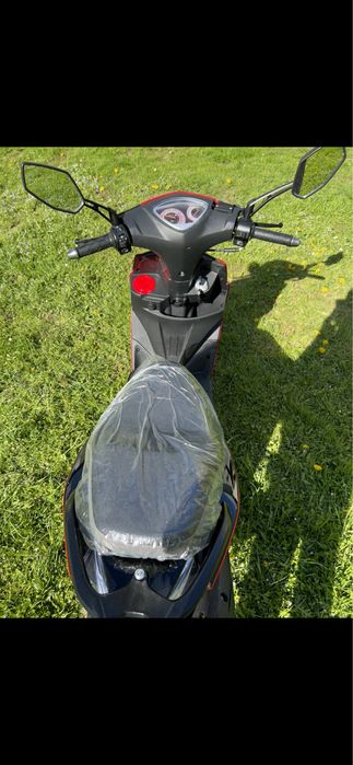 Скутер Jog 125cc