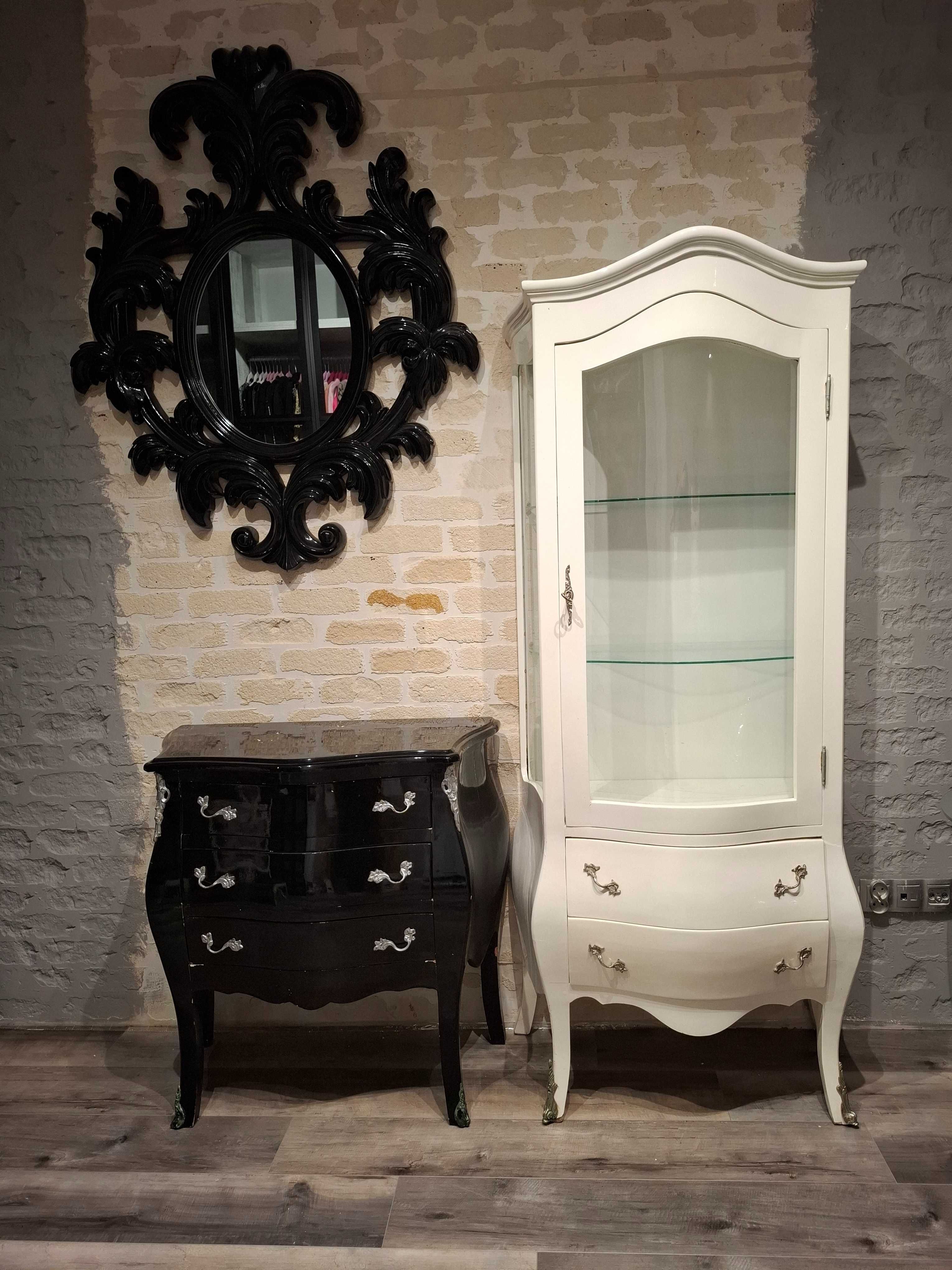 Stylowa biała witryna glamour do salonu + komoda