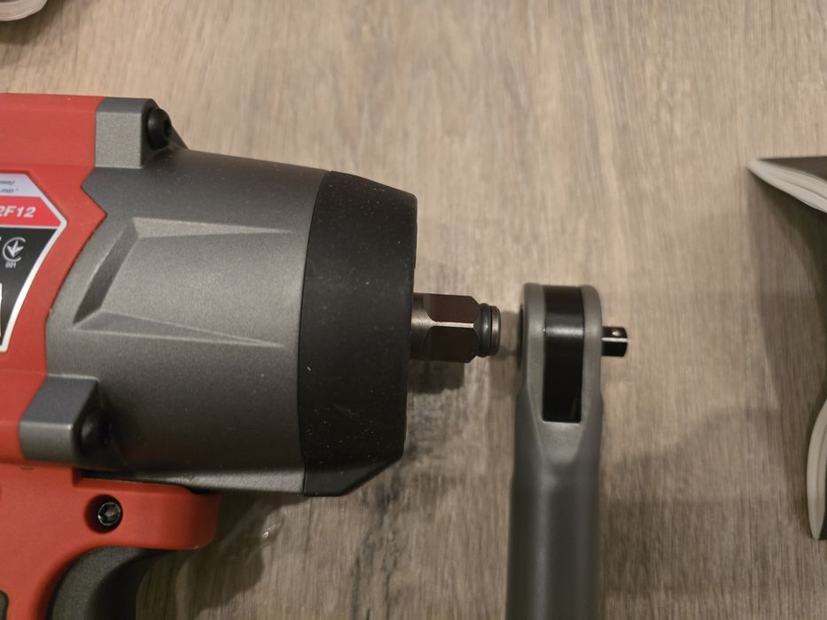 Roquete Milwaukee M12 versão longa 1/4 M12 FHIR14LR-0