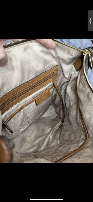 Сумка кожаная Michael Kors оригинал в идеальном состоянии