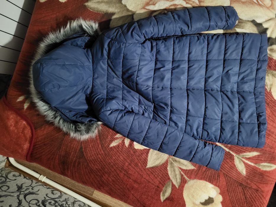 Дитяча  куртка для дівчинки