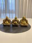3 budas dourados
