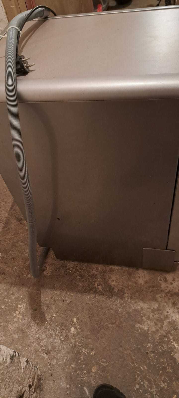 zmywarka indesit DSFE 1B10S