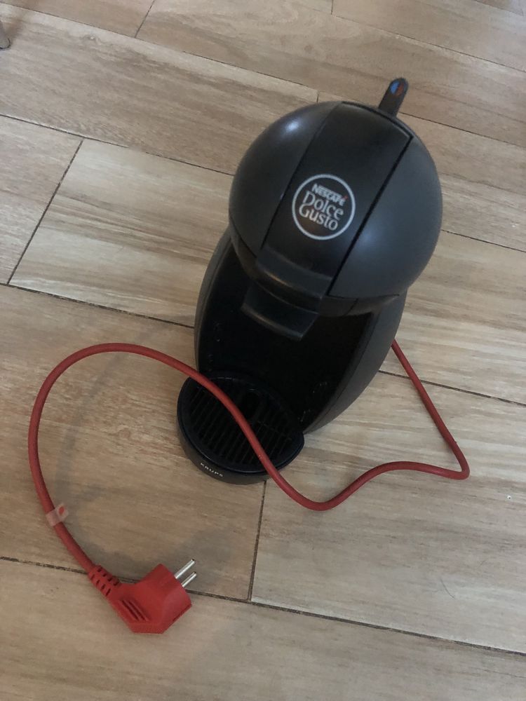 Maquina de cafe dulce gusto
