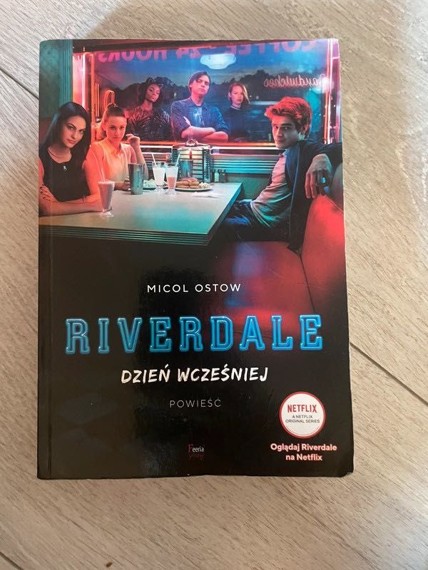 Riverdale dzień wcześniej