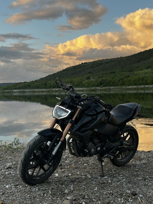 Продам мотоцикл Lifan Kps 200