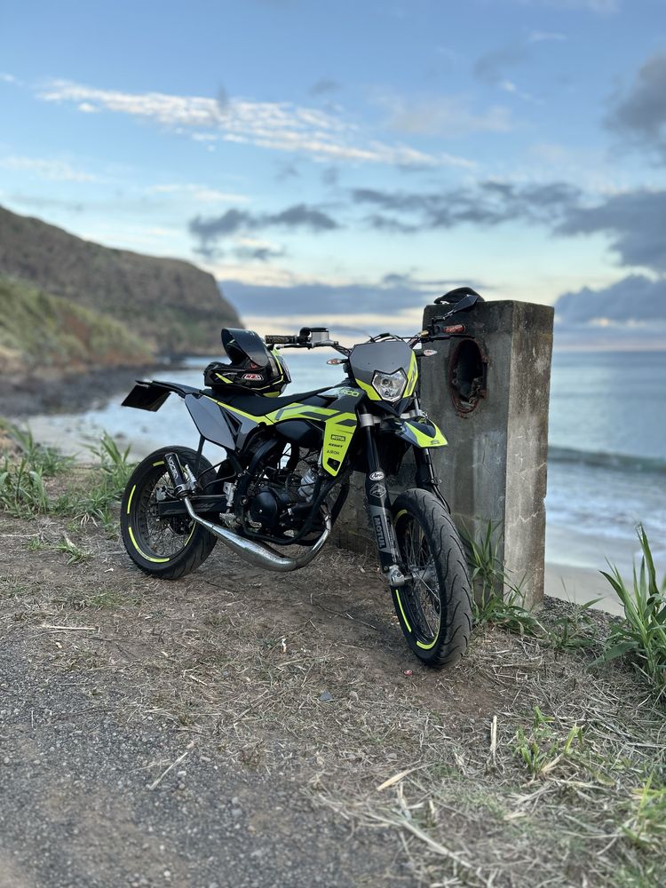 Vendo ou troco sherco 70cc