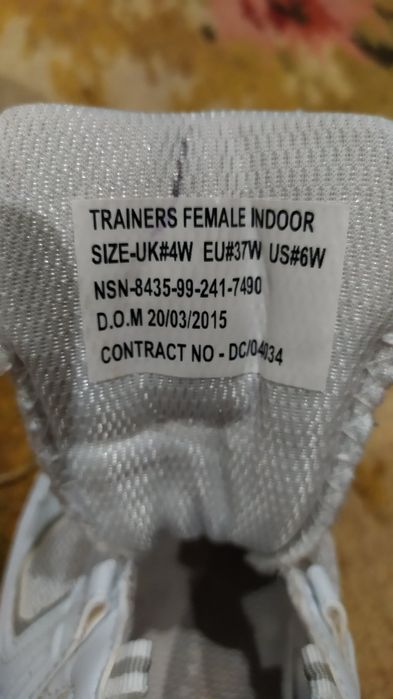 Продам   кросівки