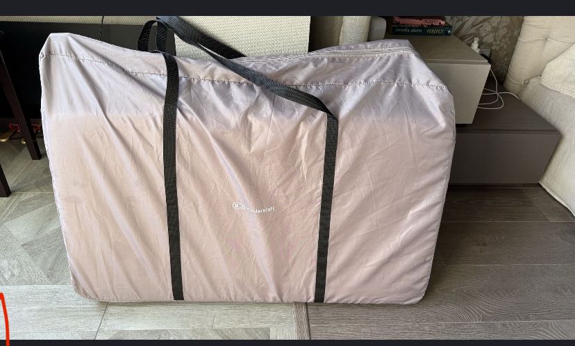 Продам Приставне ліжечко Kinderkraft