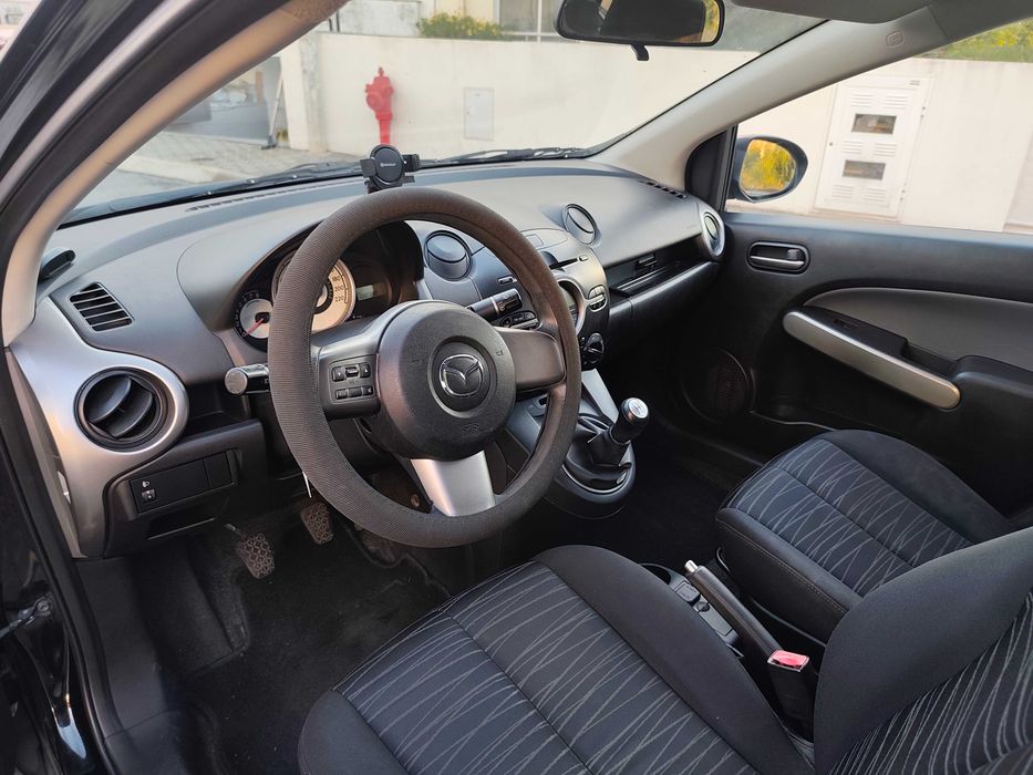 Veículo automóvel