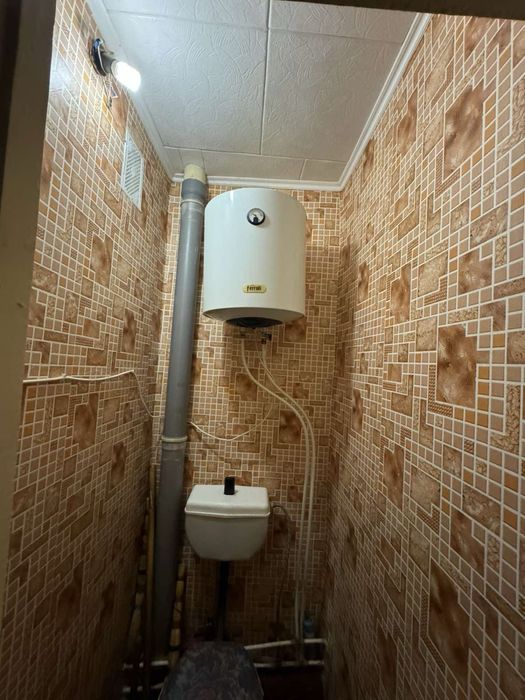 Продам 2-х кімнатну квартиру на 3- му мікрорайоні