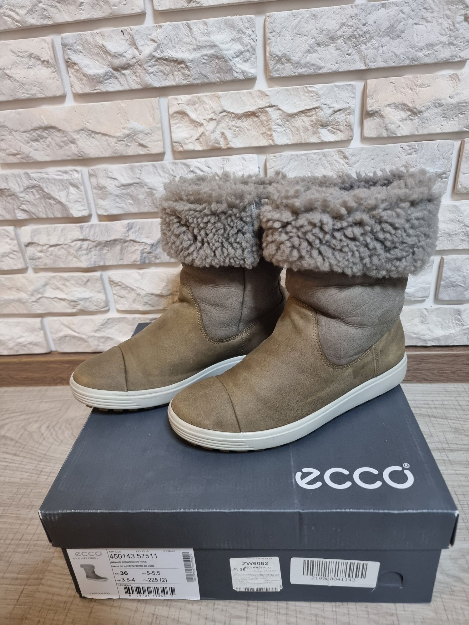 Чоботи для дівчинки ECCO Soft 7 Tred L 36 розмір