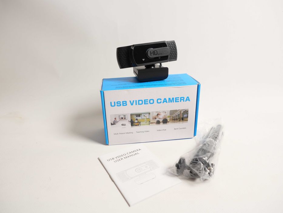 Веб-камера Full HD для роботи, навчання зі штативом і мікрофоном