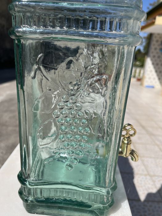 16 Jarros com torneira Novos