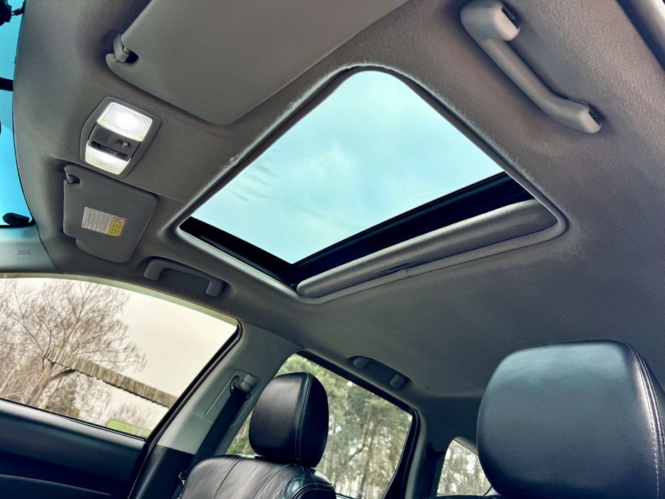 Продам Mitsubishi Outlander XL