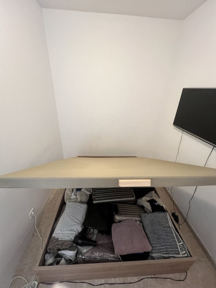 Cama casal elevatória