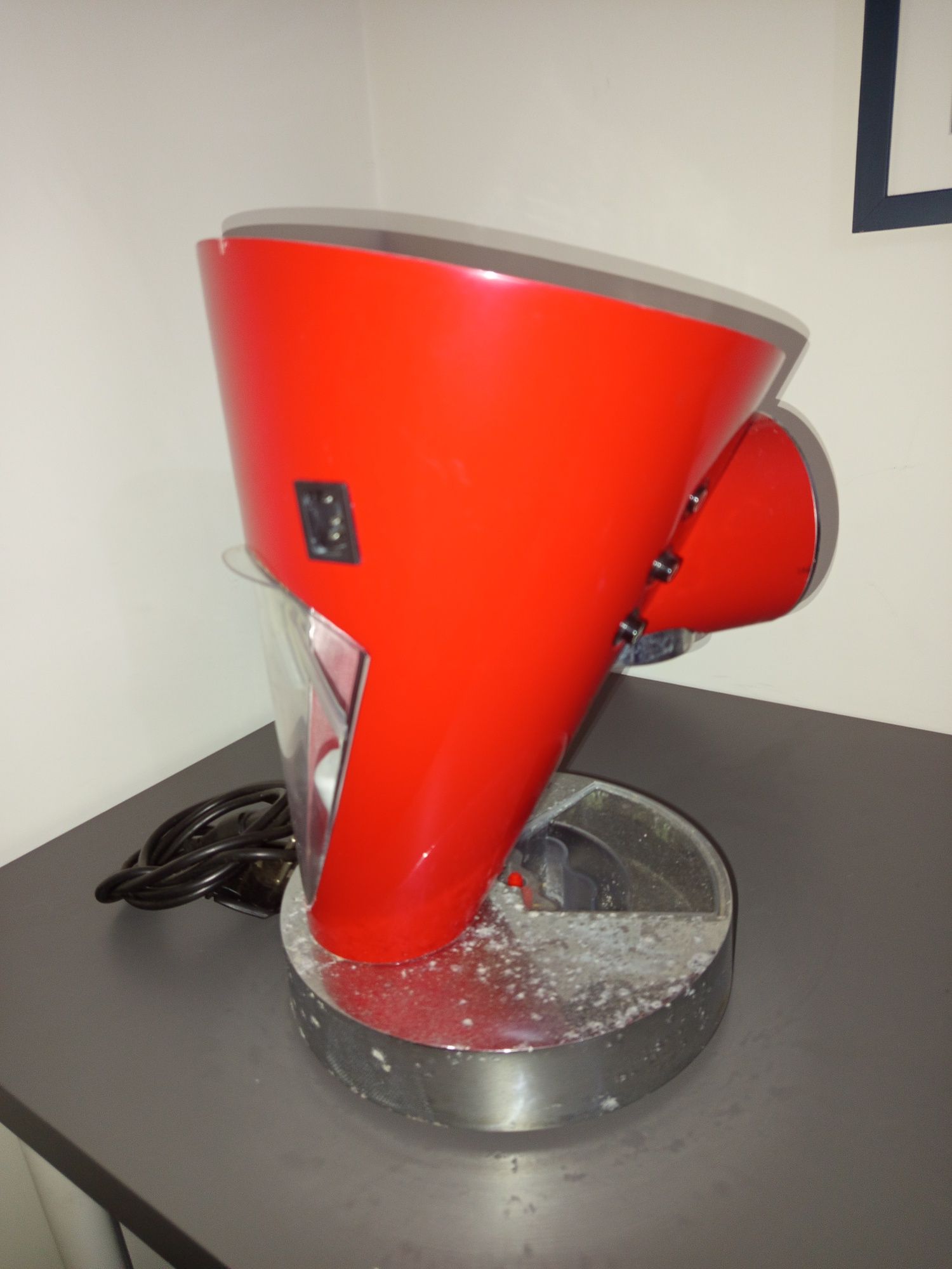 Máquina de café colecionável da Bugatti