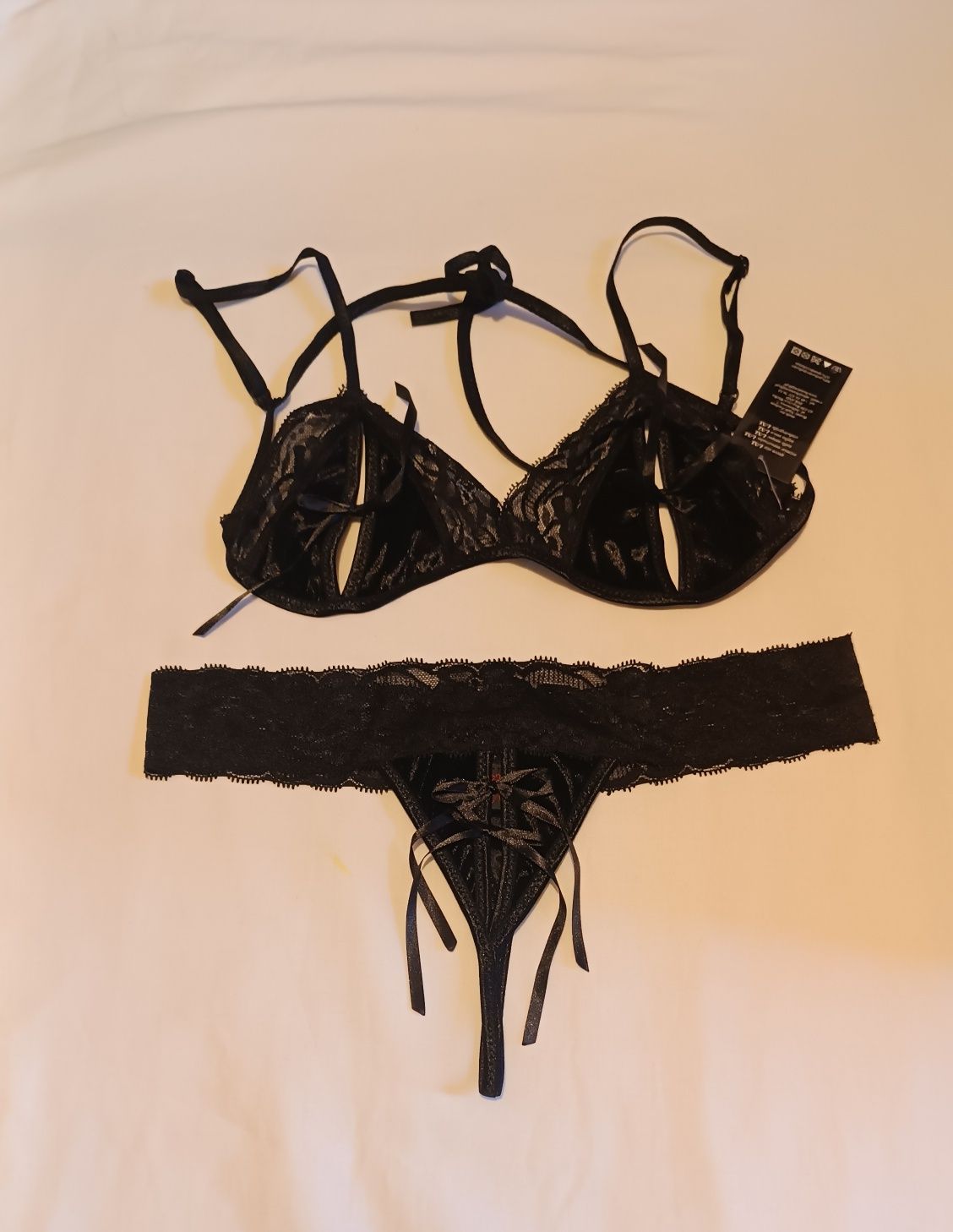 Conjunto Lingerie Preta. Soutien Cueca. L/XL
