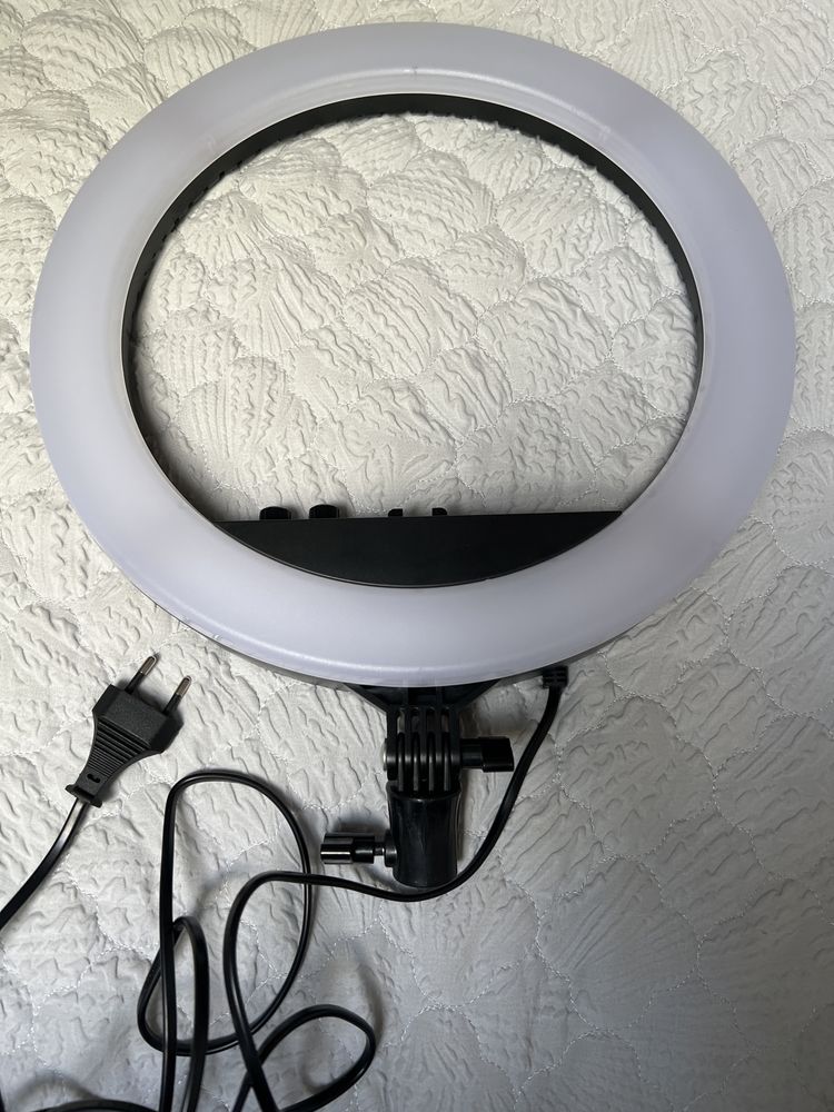 Lampa pierścieniowa LED 33cm 220V z potencjometrem barw i wyjściem USB