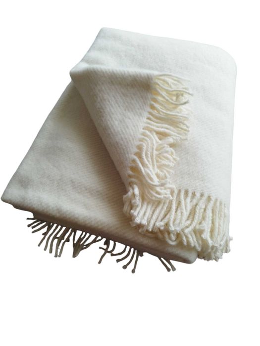 narzuta pled koc wełniany 100% wełna gramatura 480 r. 160x200 polski