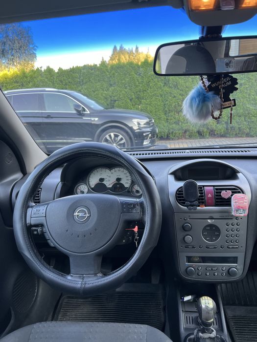 Sprzedam Opla Corse 1.7 dti Isuzu