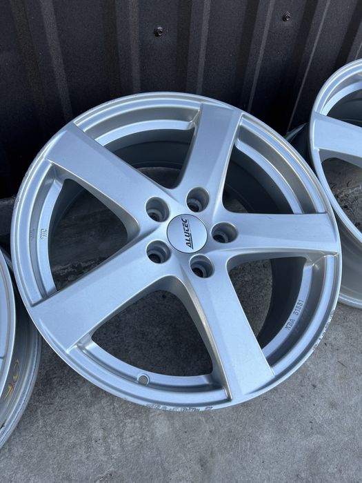 Литі диски r17 5/114.3 alutec 7j et40 kia hyundai renault mazda тд