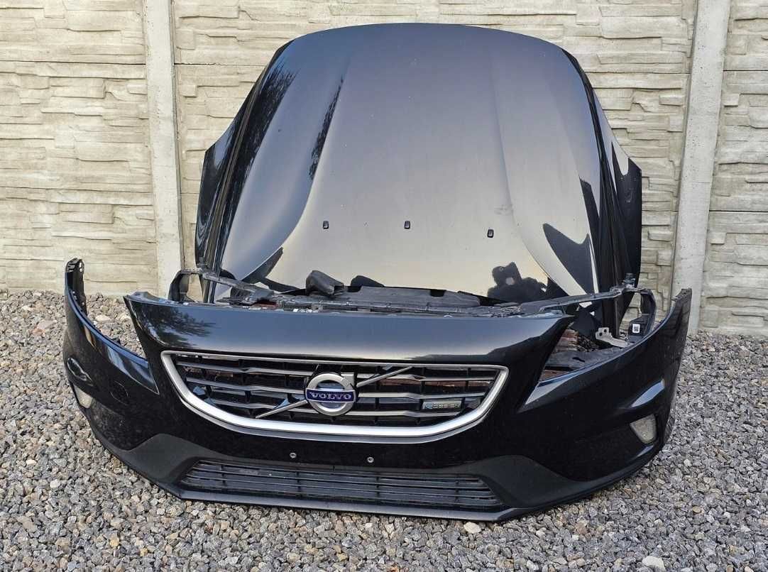 Бампер Volvo V40 T3 Розборка Volvo V40 Cross Country Вольво В40