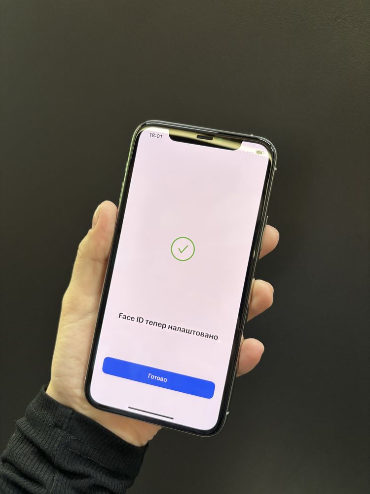 iPhone 11 Pro 256Gb Silver Unlock у Чудовому стані