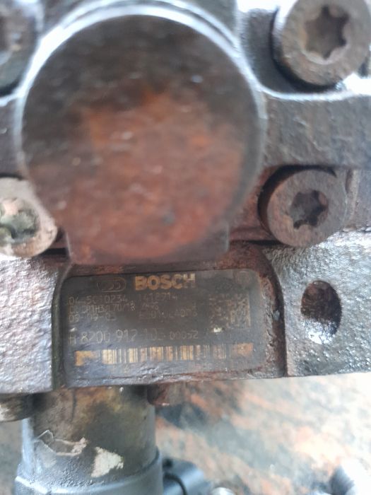 Wtryskiwacze 3szt Master 2.3 dci.