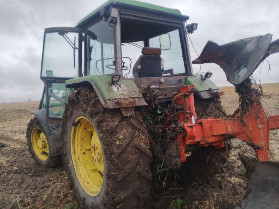 John Deere 3140 свіжопривезений 6000 год