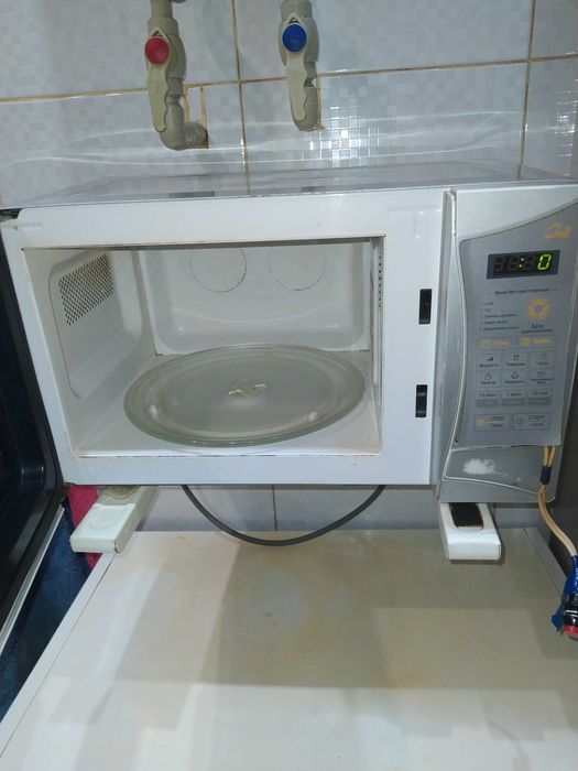 Мікрохвильова піч DAЕWOO