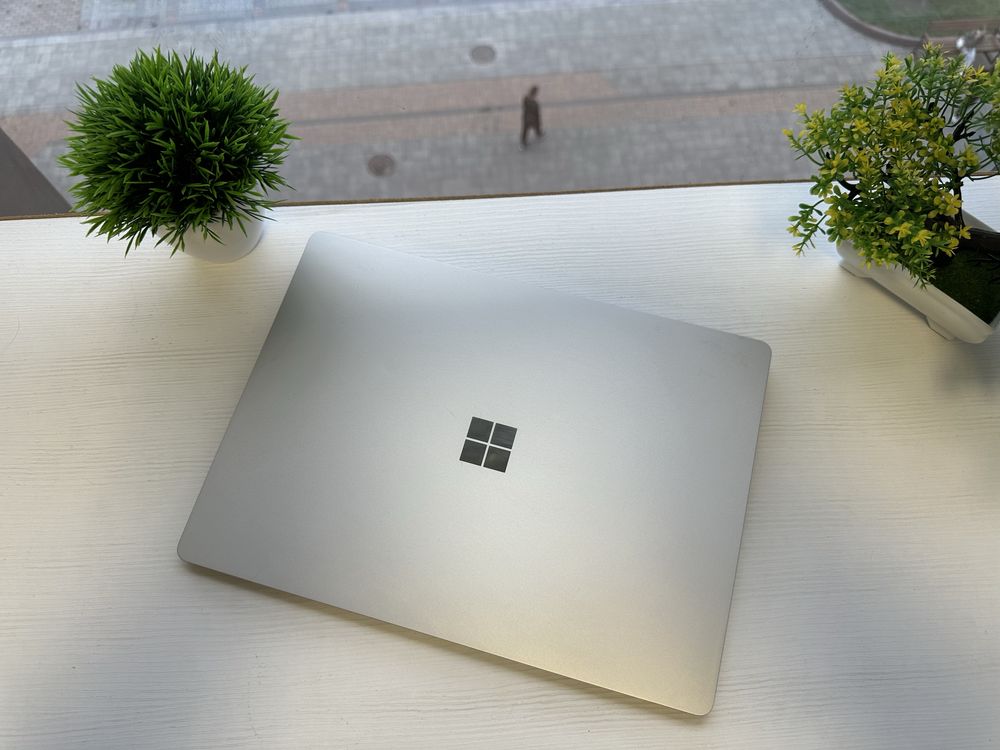 Microsoft Surface Laptop 3 13.5 2k 16/256 SSD Метал i5 10gen