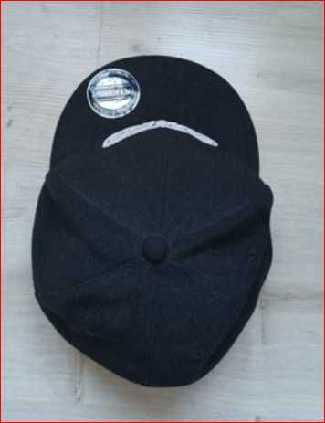 Fajna czapka z daszkiem snapback granatowa OMFG