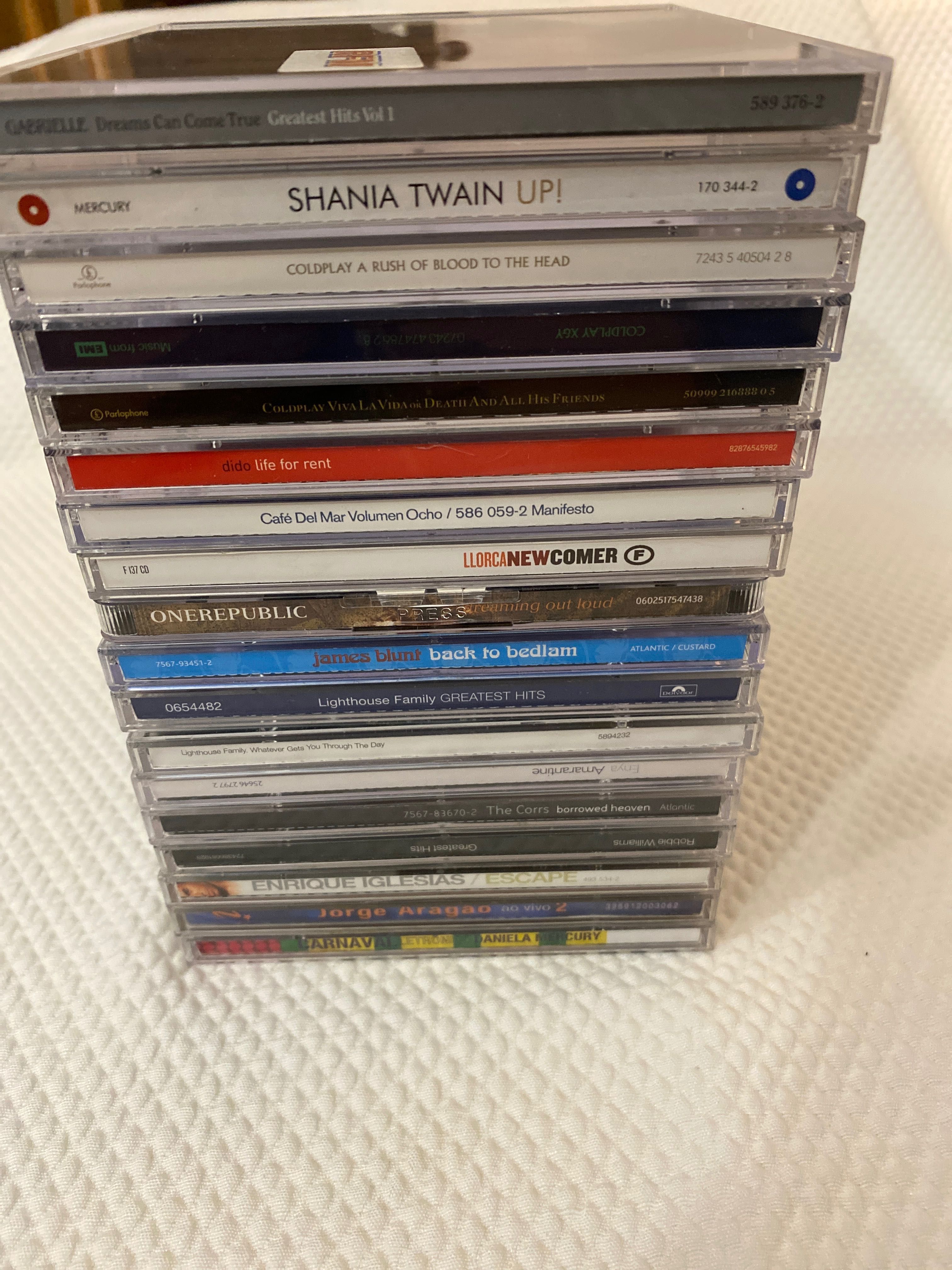 18 CDs Música Variada