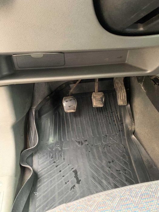 2005 Ford tourneo connect срочна продажа