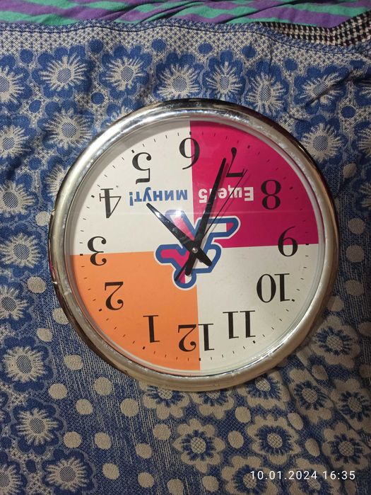 продам настенные часы 6 видов
