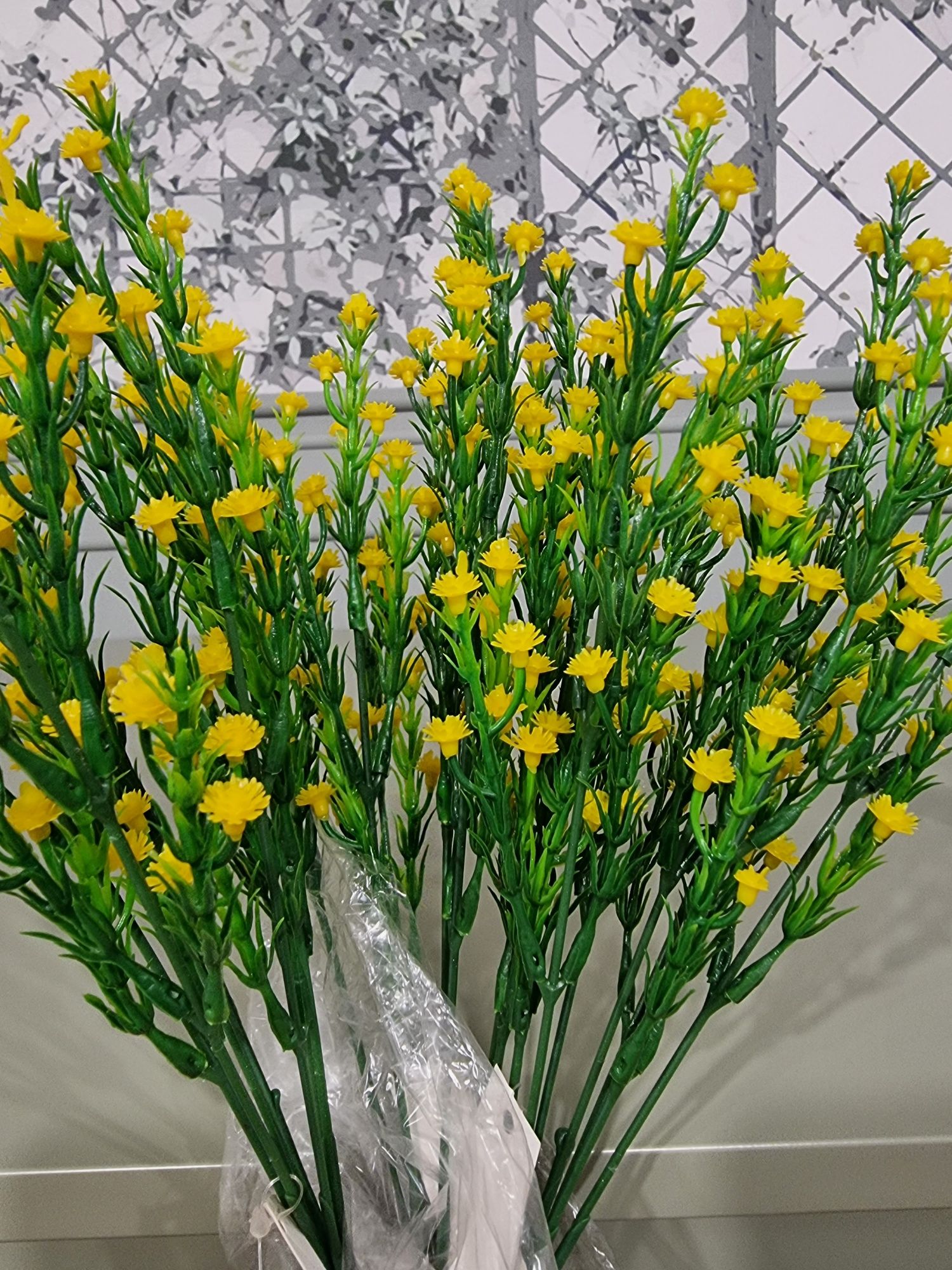 Sztuczne kwiaty żółte  bukiet do wazonu
