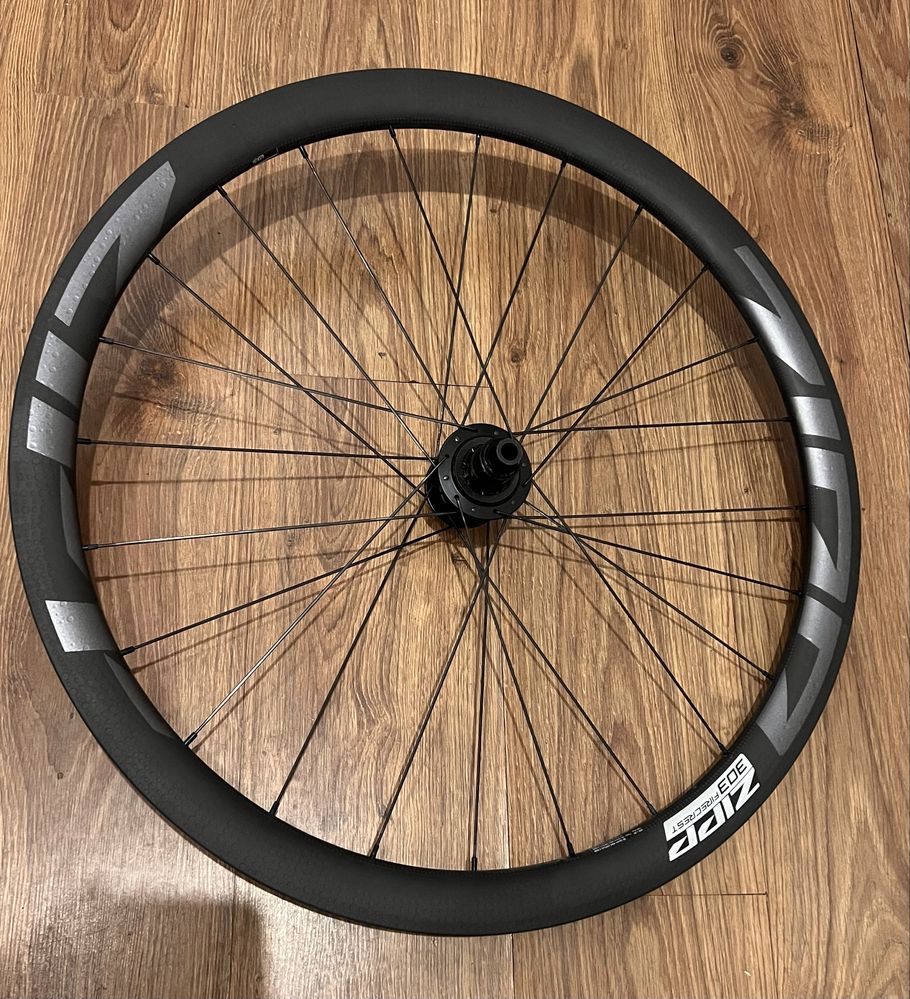 Zipp 303 Firecrest CL Disc Tubeless Zestaw kót szosowych