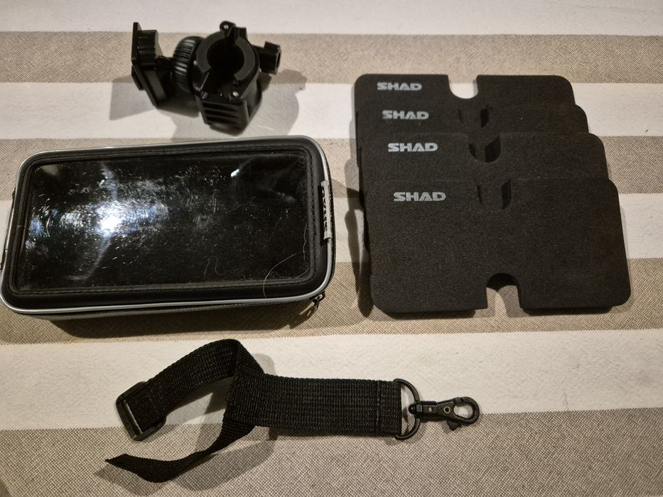 Suporte telemovel mota SHAD 5.5"