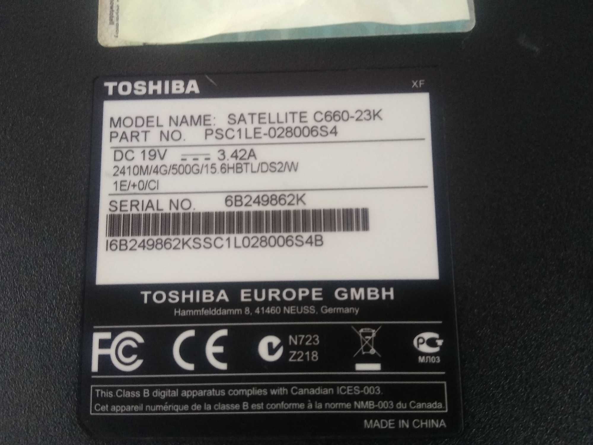 Sprzedam ładny laptop Toshiba C660 procesor i3