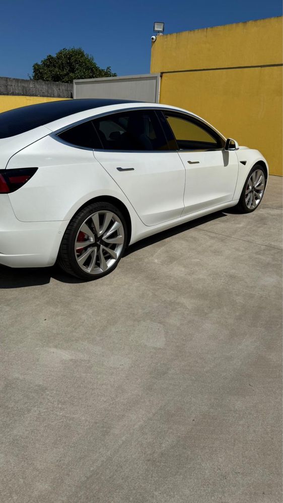 Tesla model 3 performance long range