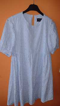 Sukienka niebieska Mohito roz 32 ażurowa